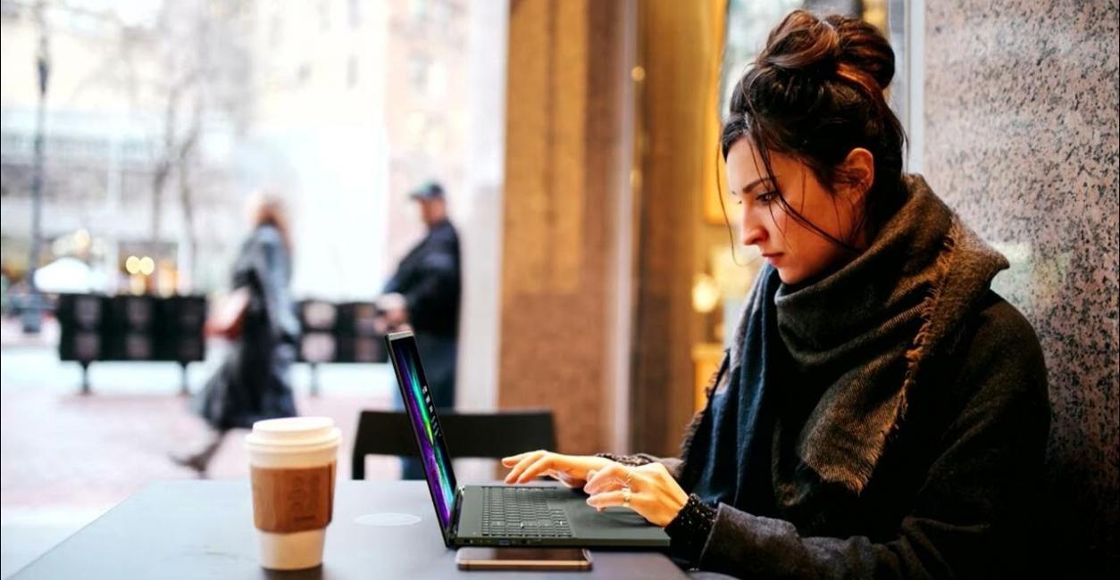 Online-Lernplattform und technischer Support